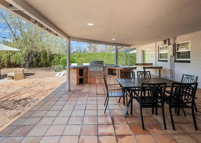 Royal Modern -stylish With Casita And Grille *