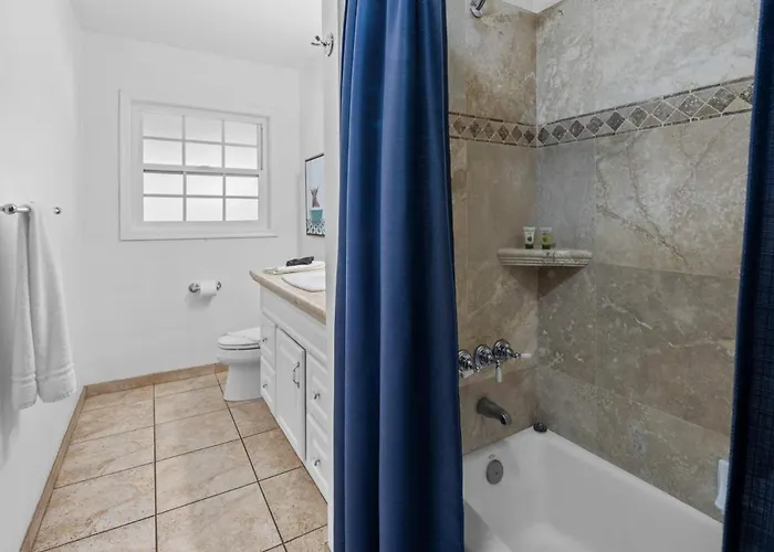 Royal Modern -stylish With Casita And Grille *
